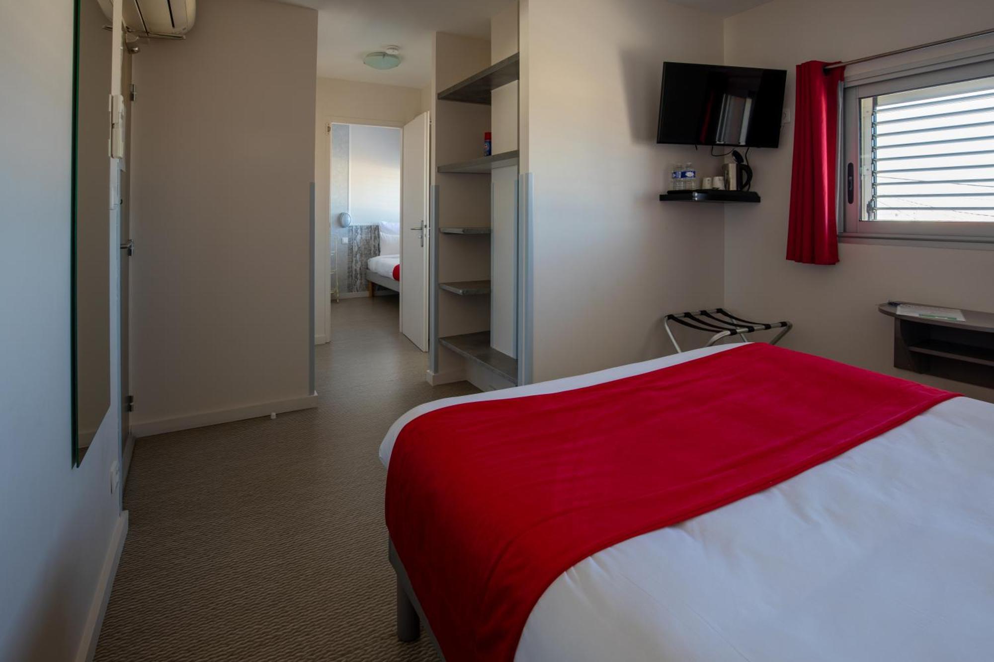 Hotel De La Plage Gruissan Esterno foto